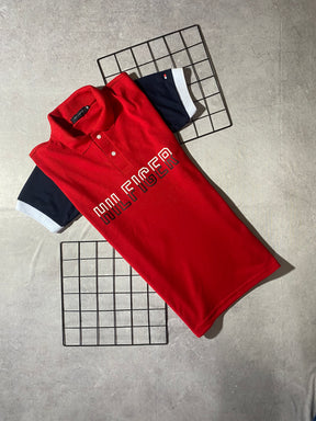 Polo Tommy Letreiro Tricolor Vermelha
