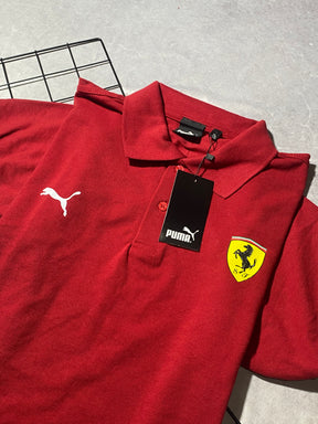 Polo Ferrari vermelha