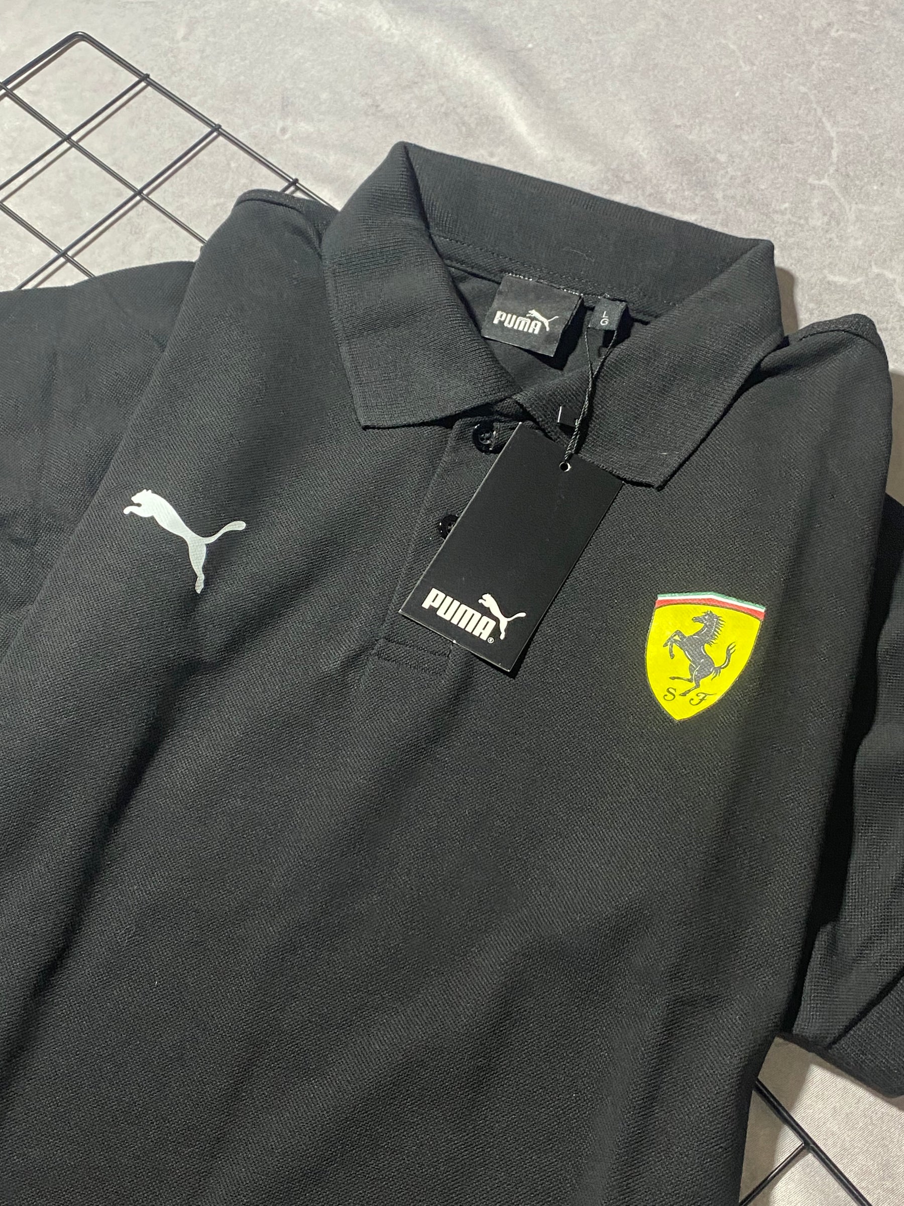 Polo Ferrari Preta